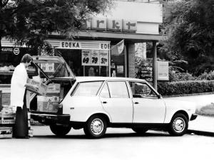 Fiat 131 Familiare 1974 года